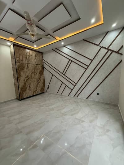 5 MARLA BRAND NEW HOUSE FOR SALE