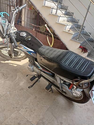 Crown 125 EURO 2