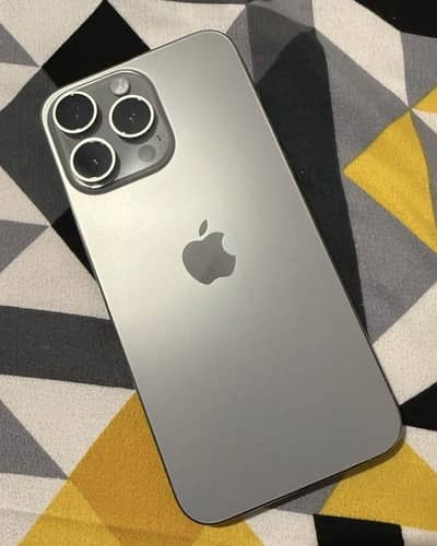 Apple iPhone 15 Pro Max