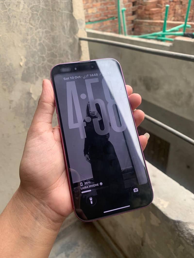 Apple iPhone 16 Plus 4