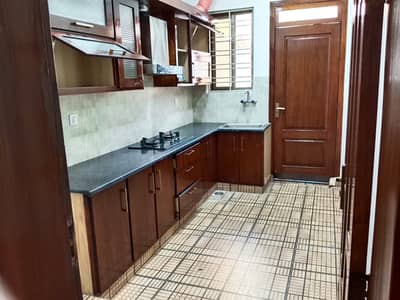 D17/2 MVHS 9.25 Marla double storey used house available for sale