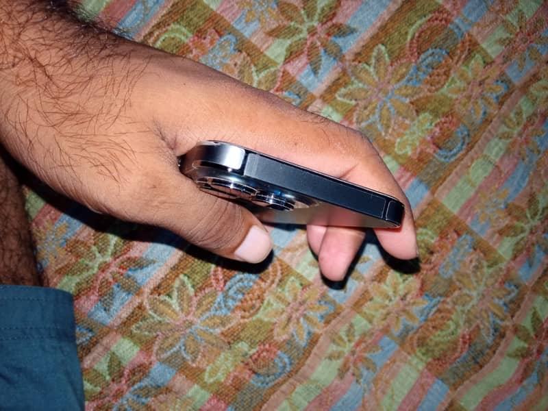 Apple iPhone 13 Pro 5