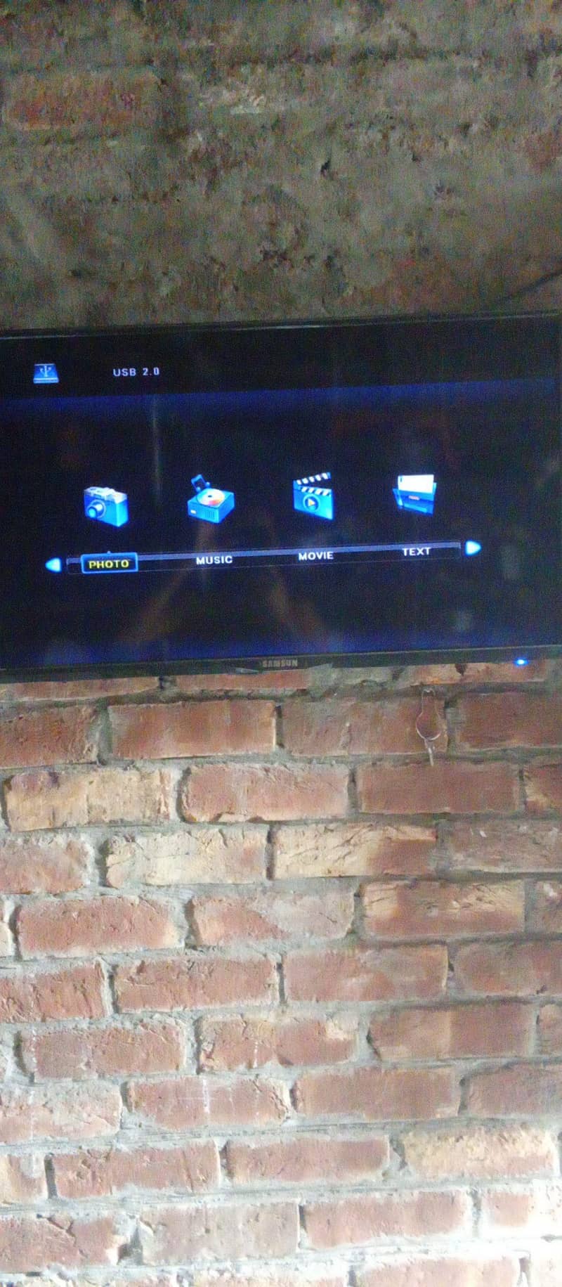 ایک ایل ای ڈی 32 انچ کی ہے اس کو سیل کرنا چاہتا ہوں 1