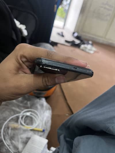 Vivo Y33s