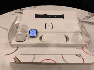 Apple Watch Series 7 41mm Starlight