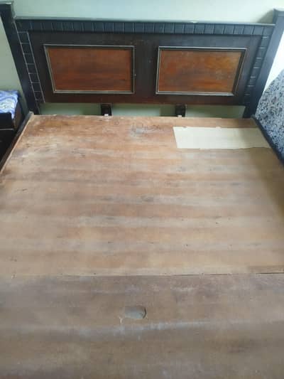 Double bed for sale_Used condition