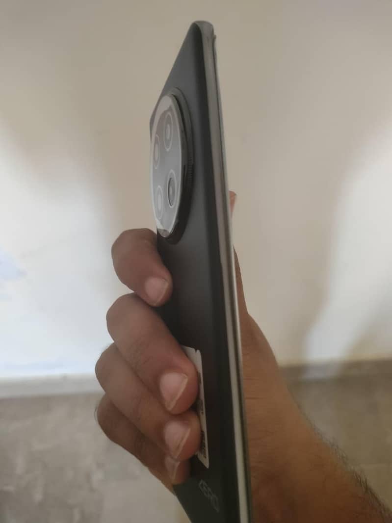 Infinix Zero 40 7