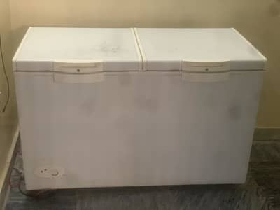Good condition freezer