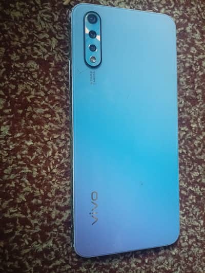 Vivo S1
