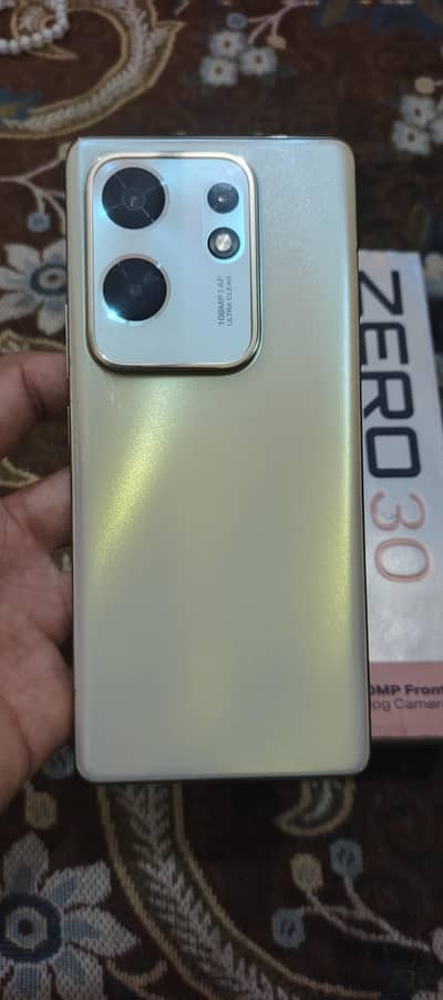 Infinix Zero 30