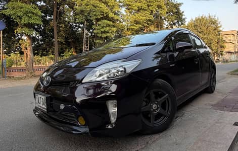 Toyota Prius 2012