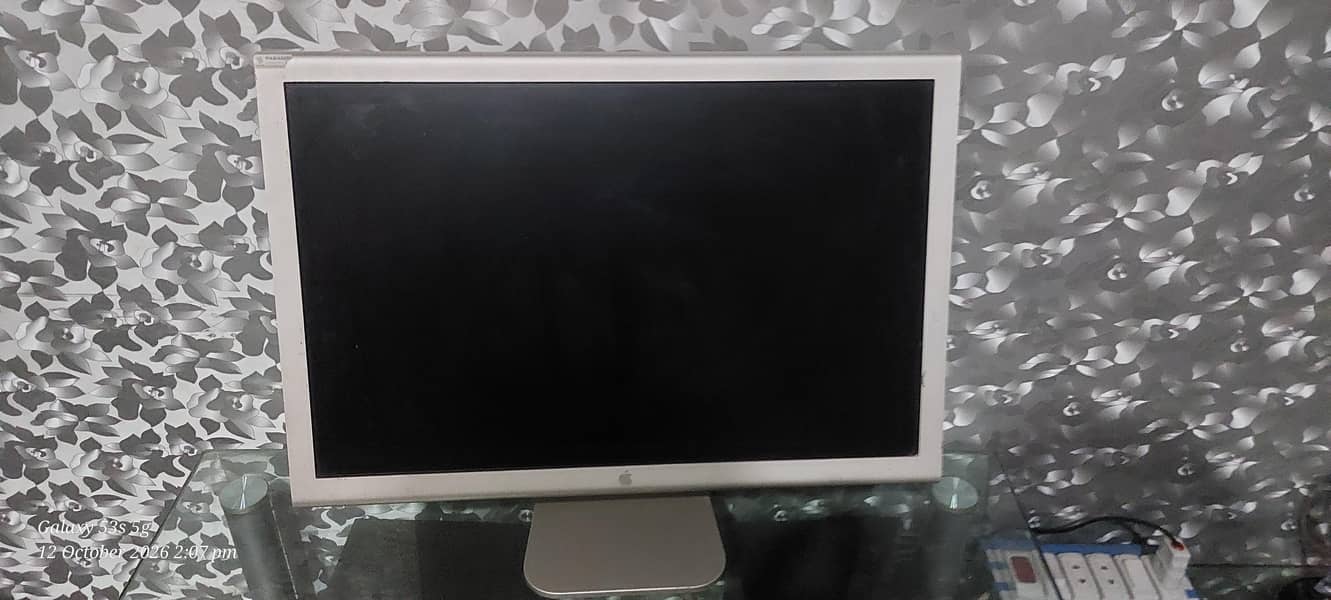 Apple LCD 4