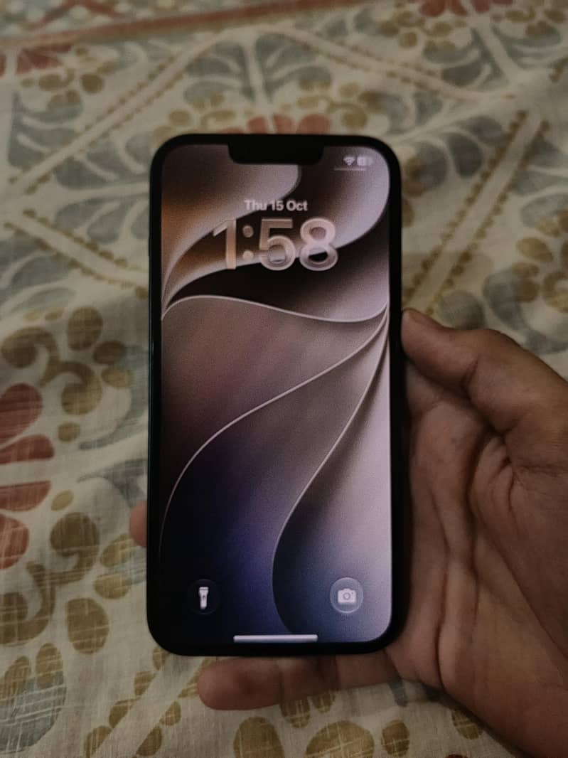 Apple iPhone 14 5