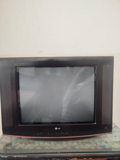 LG 21 inch CRT TV in Good Condition