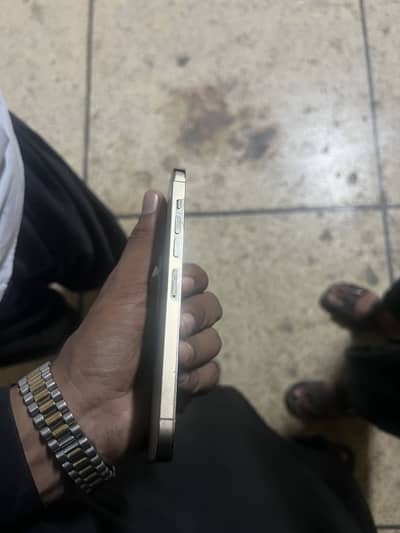 Apple iPhone 13 Pro Max 128gb j. v