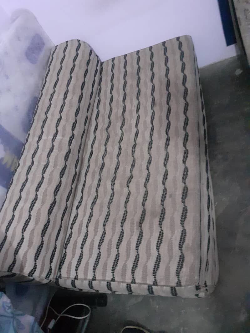 sofa cumbed 0