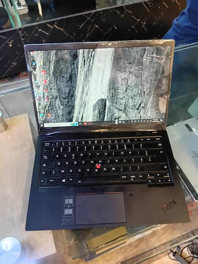 lenovo Thinhpad X1 Carbon