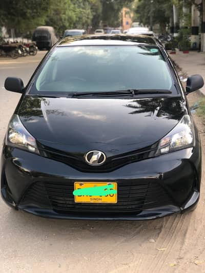 Toyota Vitz 2014