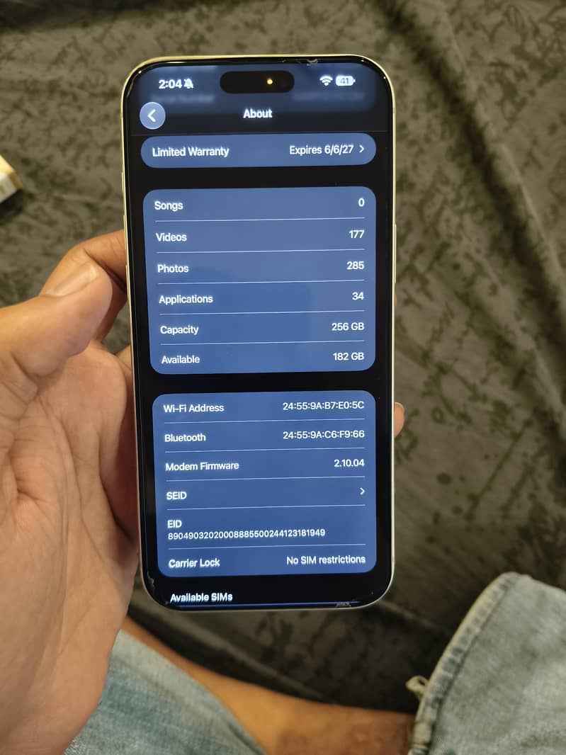 Apple iPhone 17 Pro Max 1