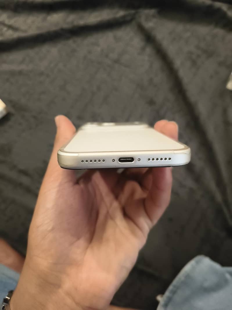 Apple iPhone 17 Pro Max 5