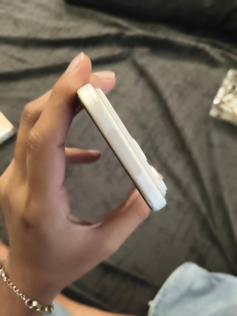 Apple iPhone 17 Pro Max 7