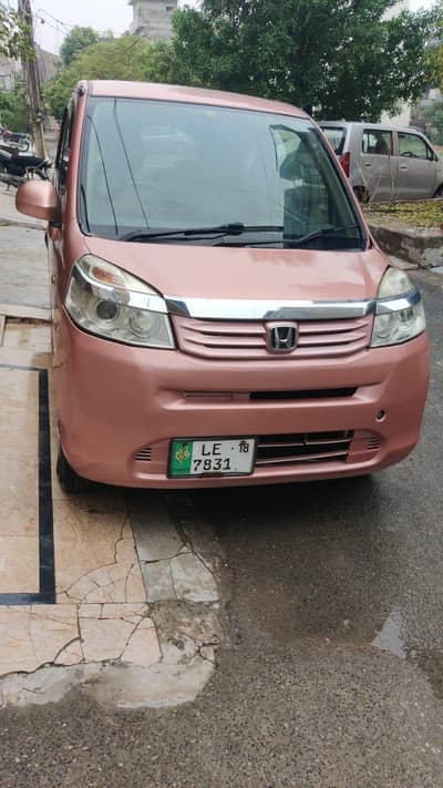 Honda Life 2014