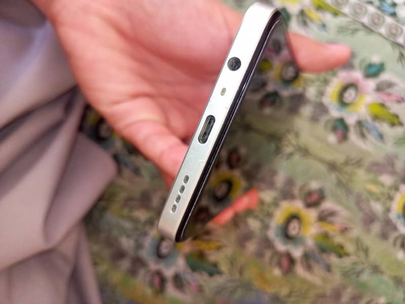 Realme Note 60x 1