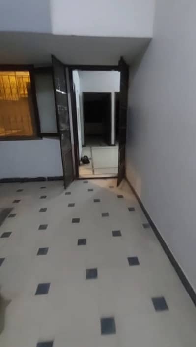2bed/L Ground For Rent Bufferzone Sector 15-A/3