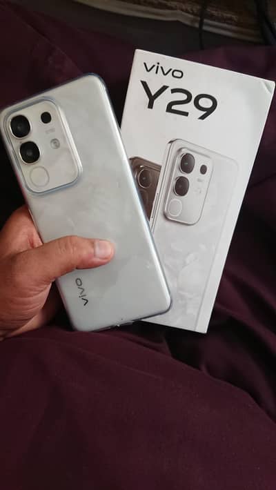 Vivo Y29 8+8 16/256GB Box 2month warranty 10by10