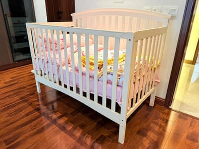 Beautiful White Convertible Baby Cot – Excellent Condition Rs. 25000