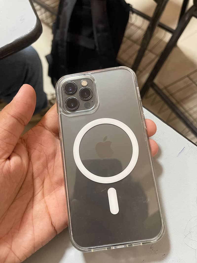 Apple iPhone 12 Pro 1