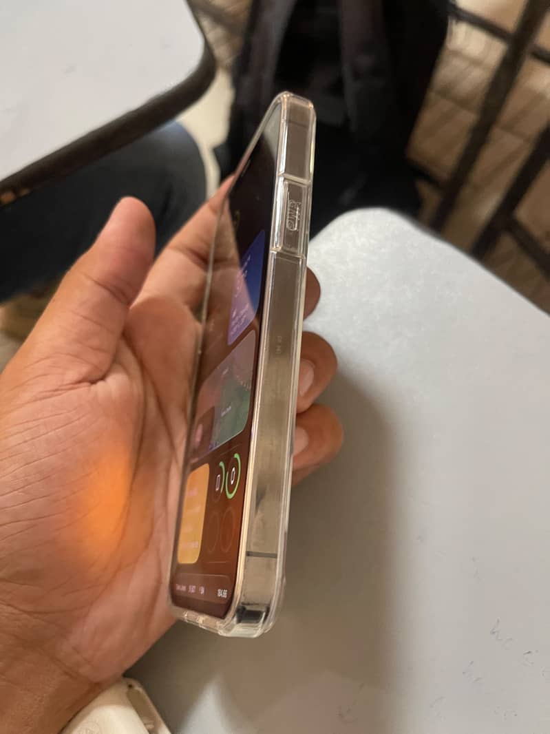 Apple iPhone 12 Pro 2