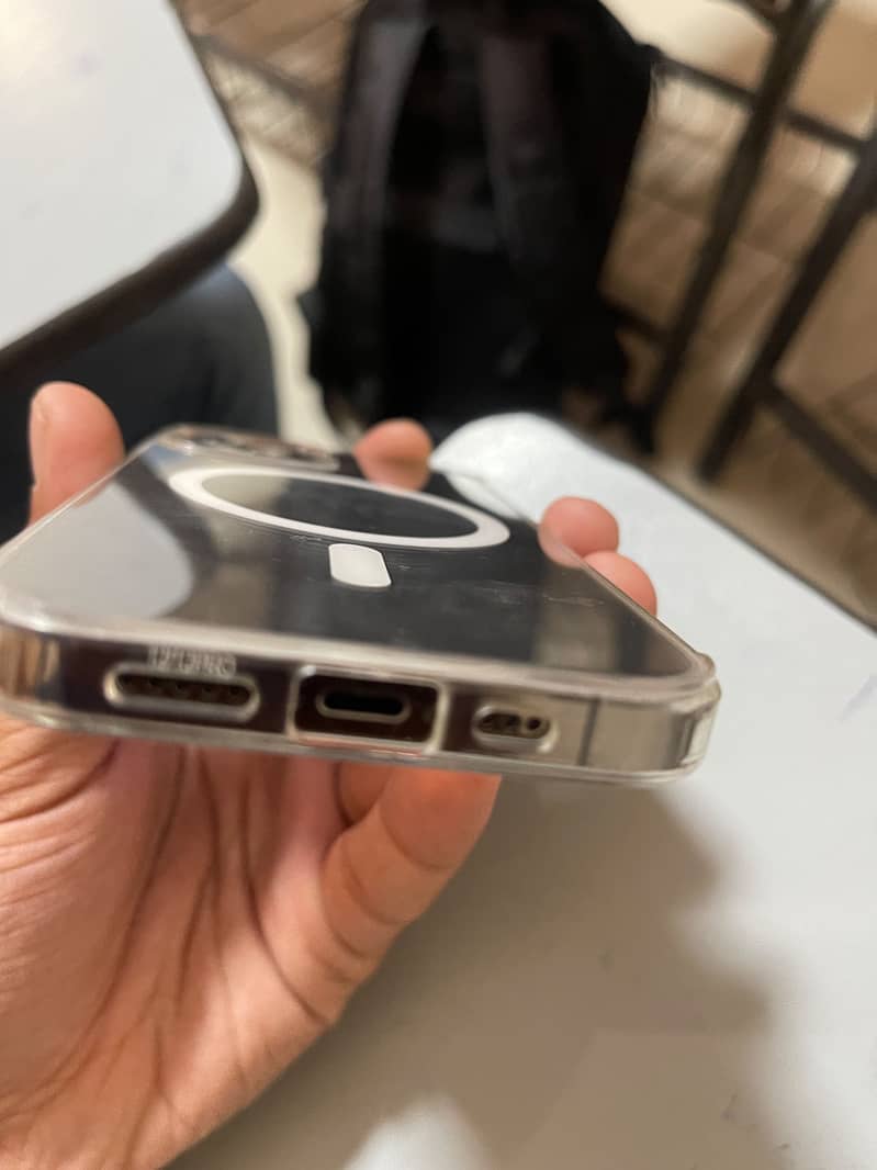 Apple iPhone 12 Pro 4