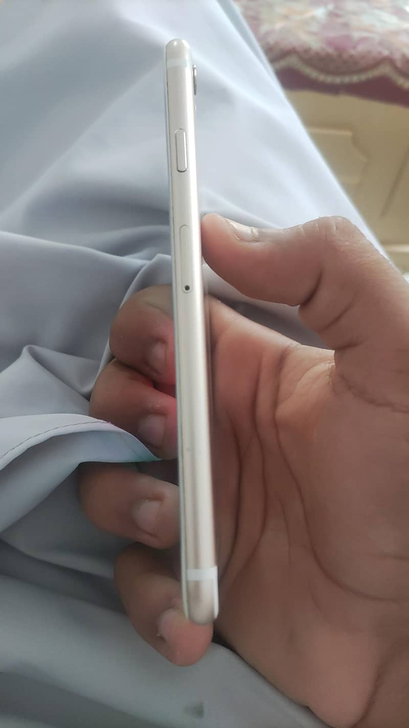 Apple iPhone 6 2