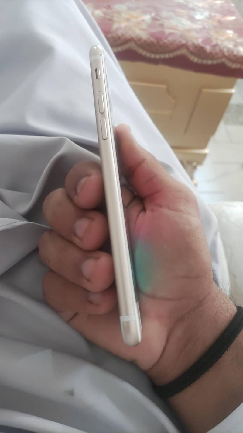 Apple iPhone 6 3