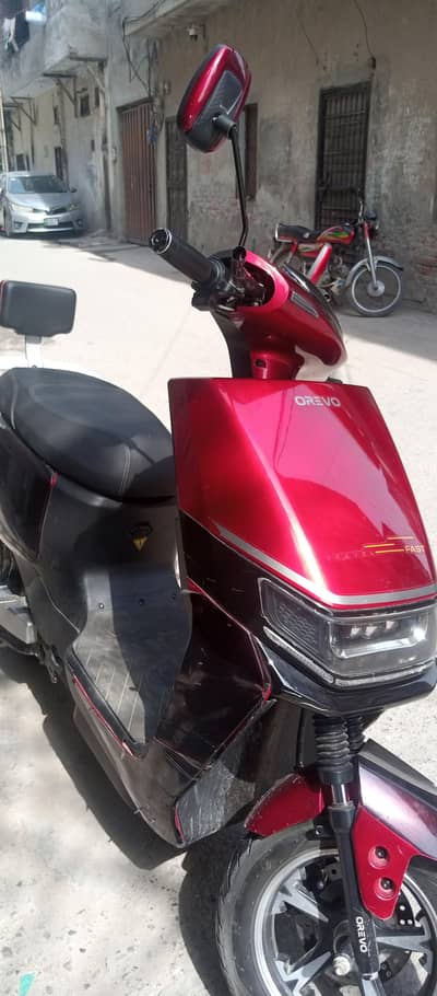 electric scooty