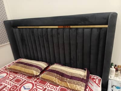 king size bed with best quality color dark gray