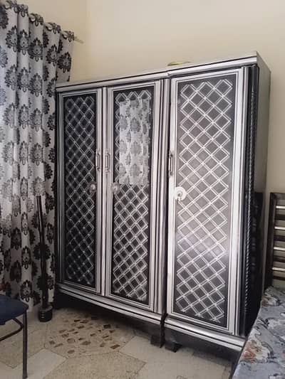 Iron 3 Door Wardrobes