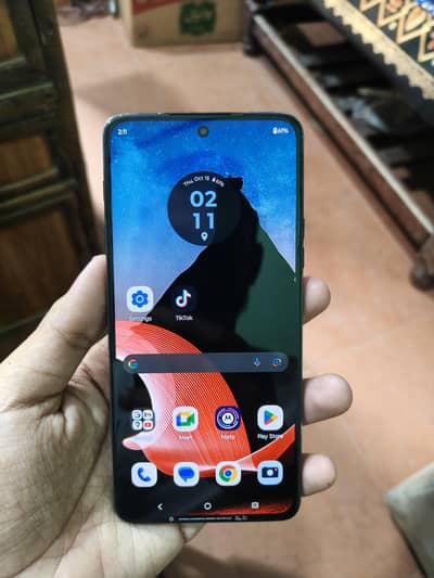 Motorola ThinkPhone 2023.8gen 1 processor