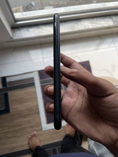 Apple iPhone XR 64gb PTA approved condition rough 10/8