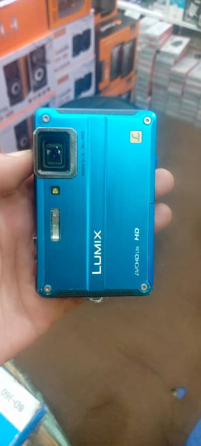 Panasonic camera with battery charger