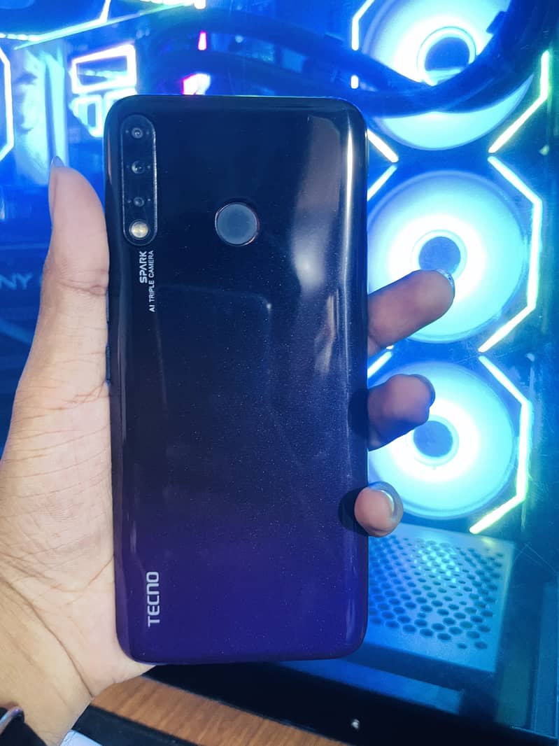 Tecno Spark 4 0