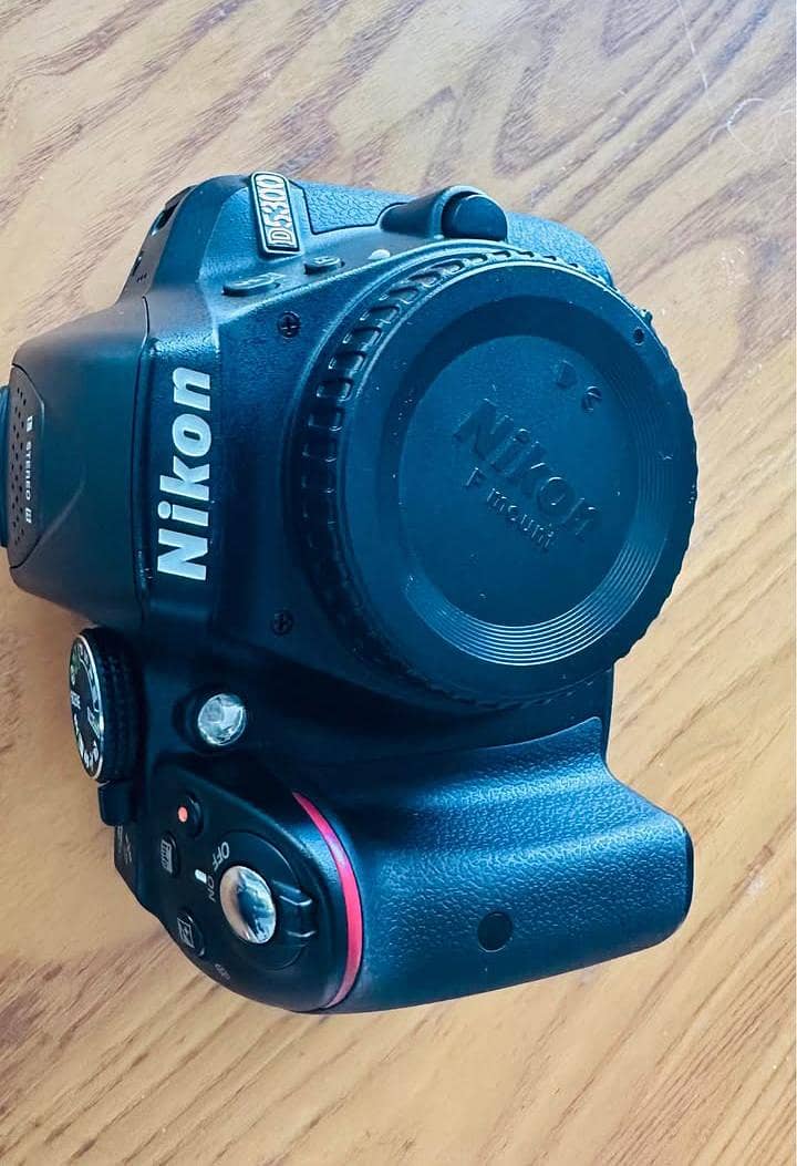 DSLR camera Nikon 0