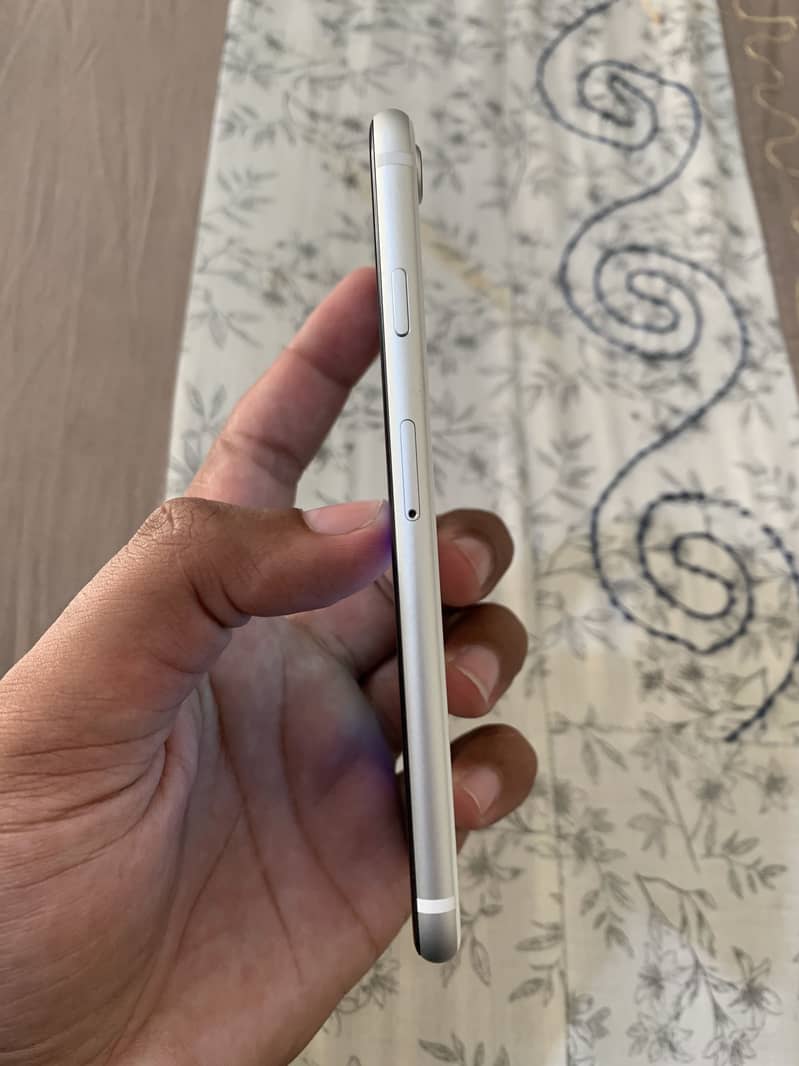 IPhone SE 3