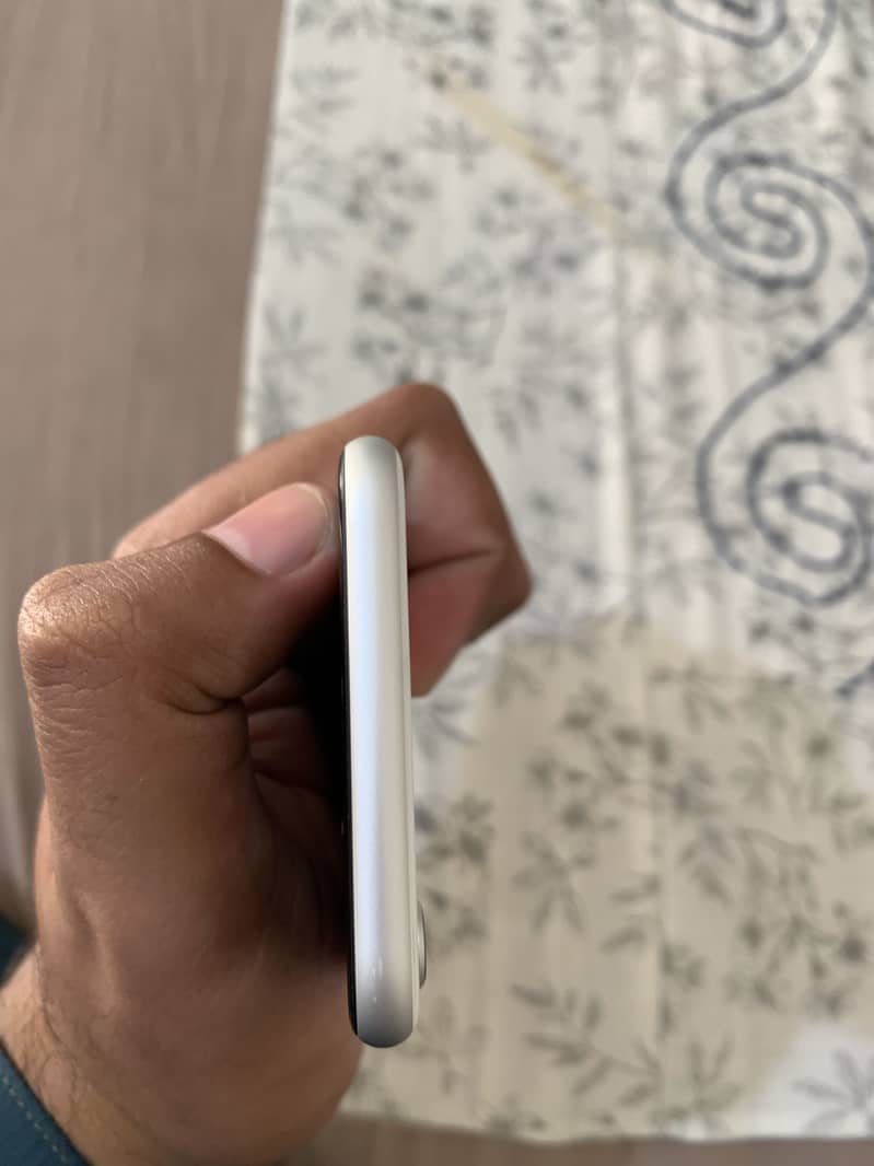 IPhone SE 4