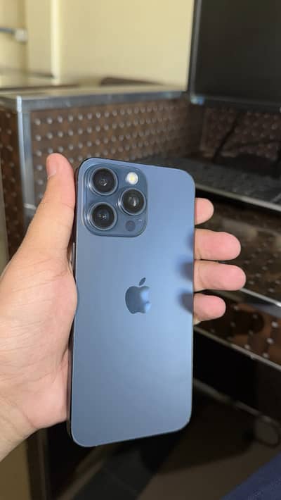 Apple iPhone 15 Pro Max