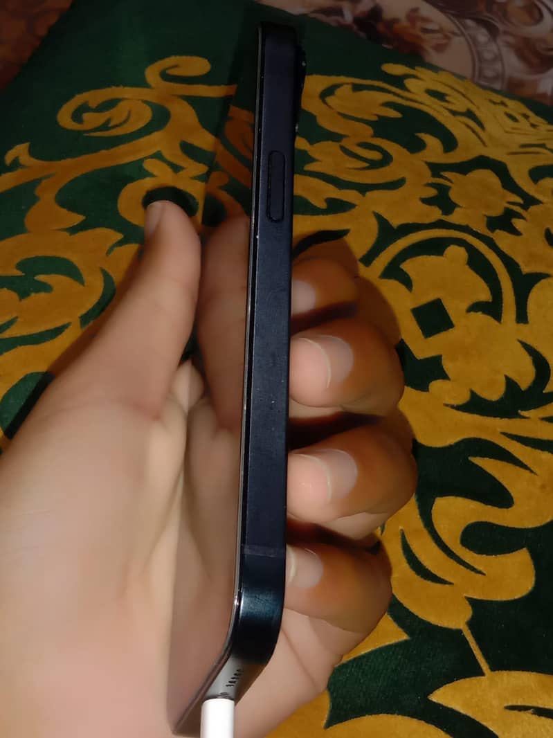 Apple iPhone 14 1