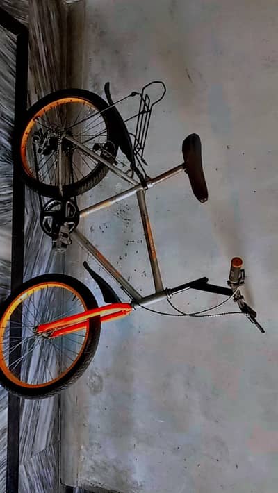 Streethawk kids Bicycles in Silver colour