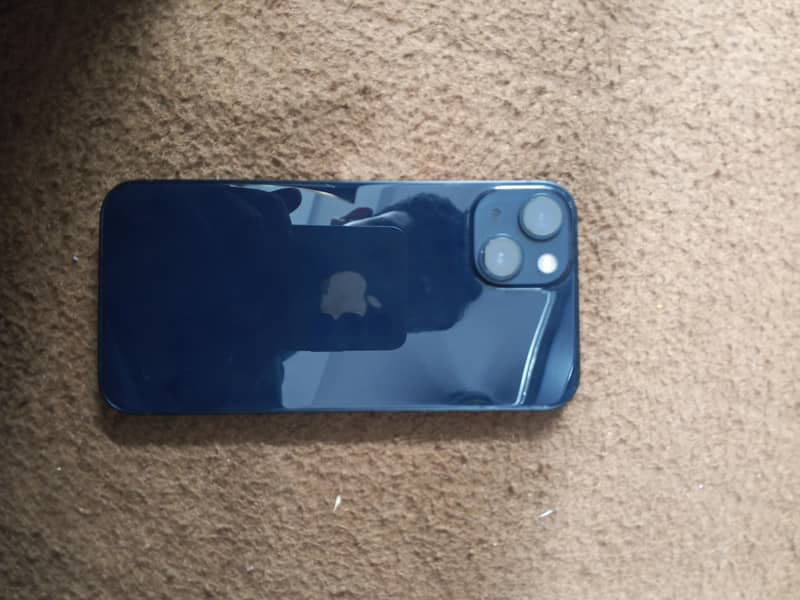 Apple iPhone 13 0