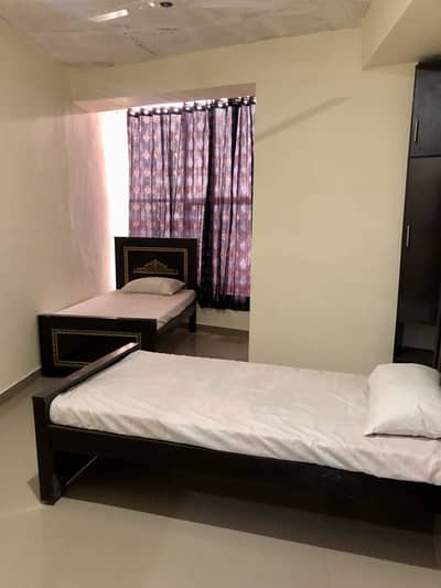 Bedroom available for rent monthly